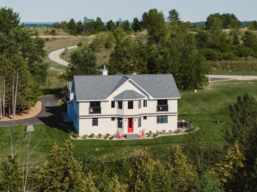 luxury farmhouse in northern michigan